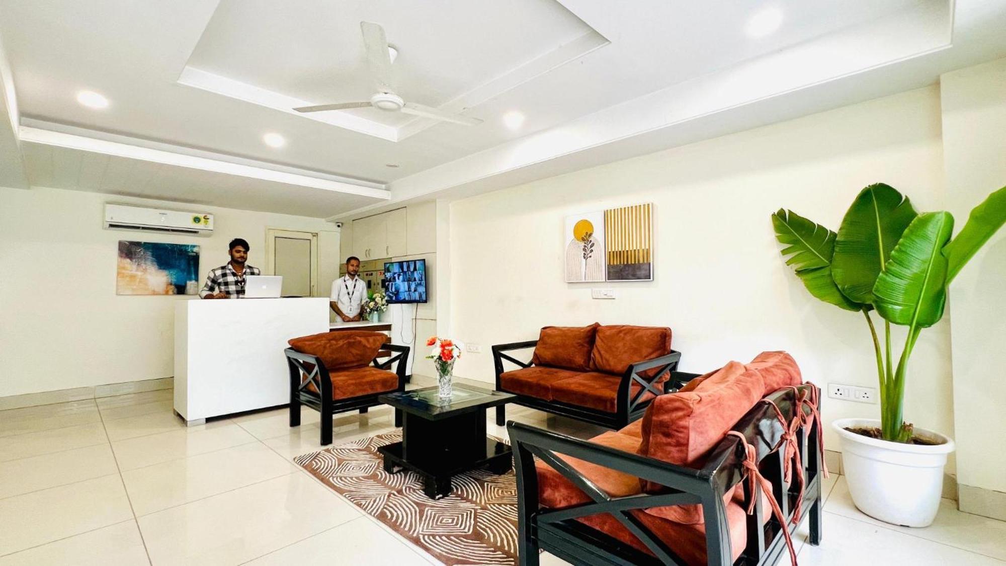 Bluo Studio1 Golf Course Road, Gym, Balcony Garden Gurgaon Esterno foto